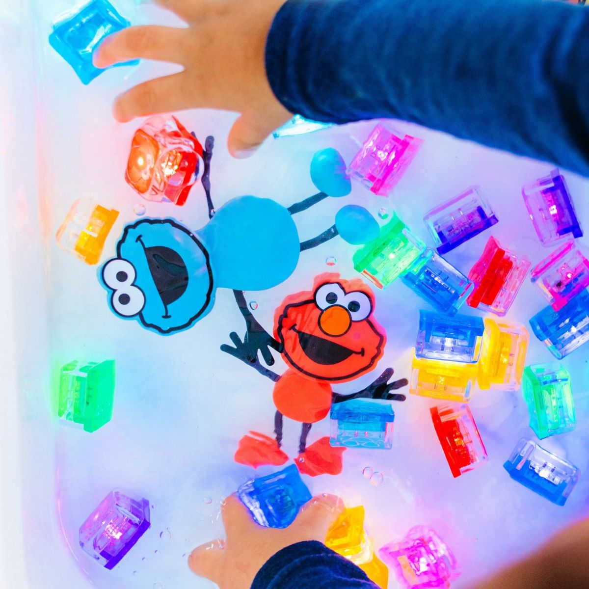 Glo Pals Badespielzeug Charakter Krümelmonster