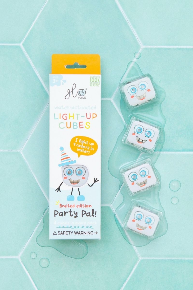 Glo Pals Leuchtende Badewürfel weiß (4er Set)