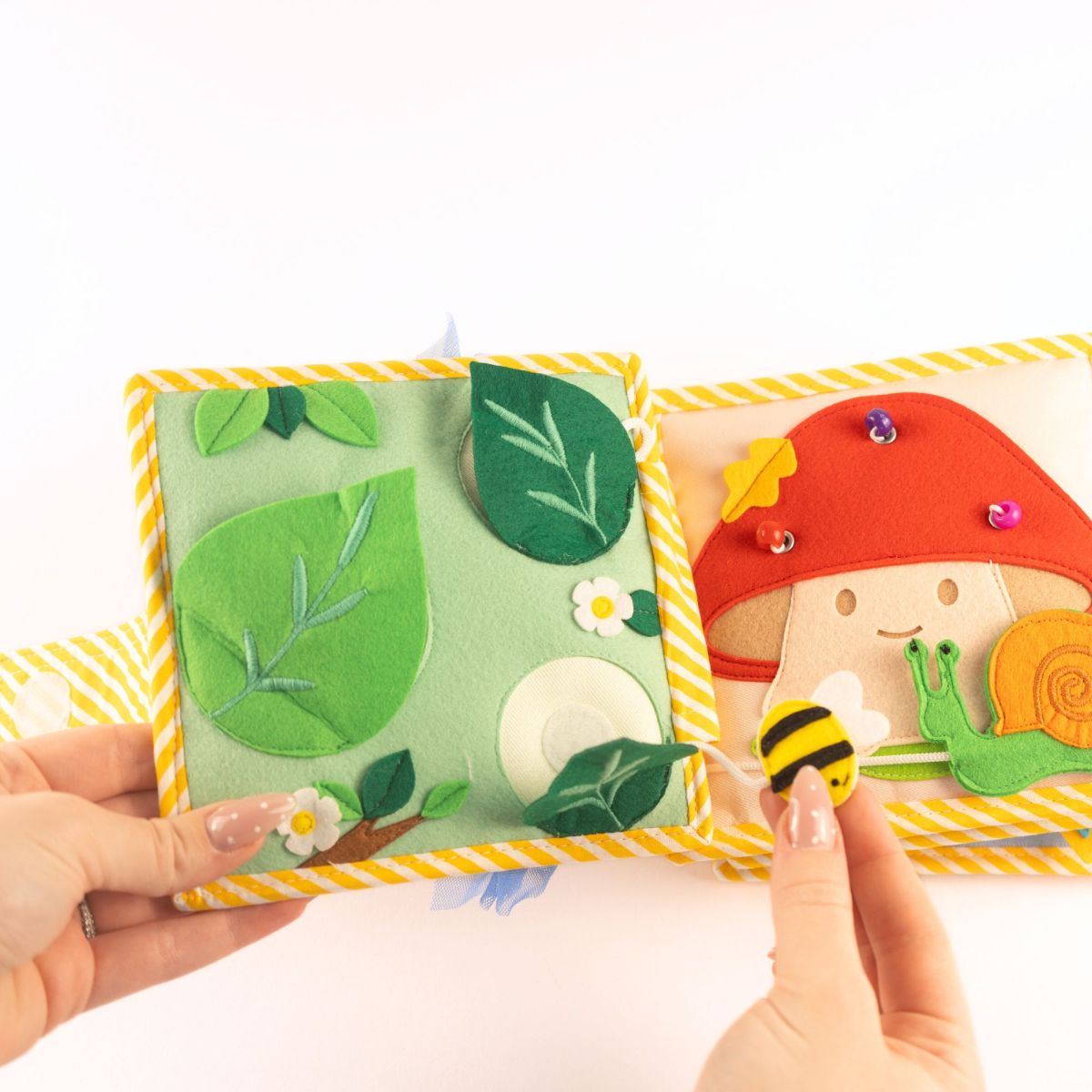 Mini Quiet Book Kleine Buntschuppe (ab 6 Monate) - Jolly Designs