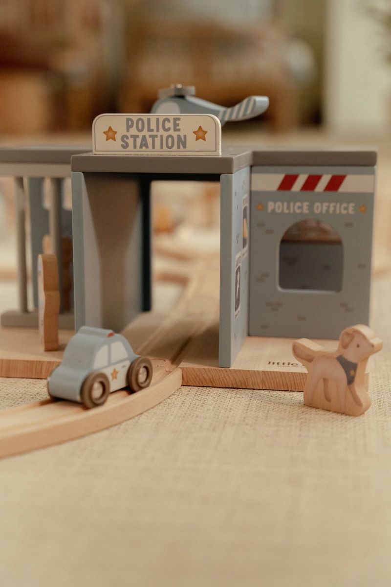Polizeistation - Little Dutch