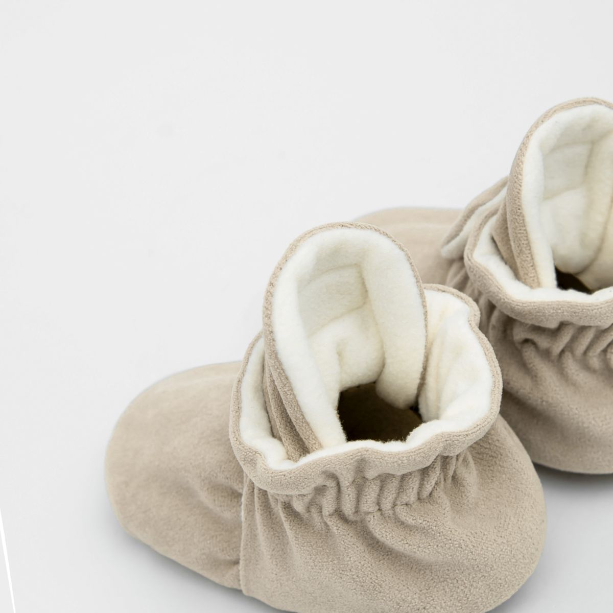 Kings & Rebels Gamuza Ivory Classic NB-9cm