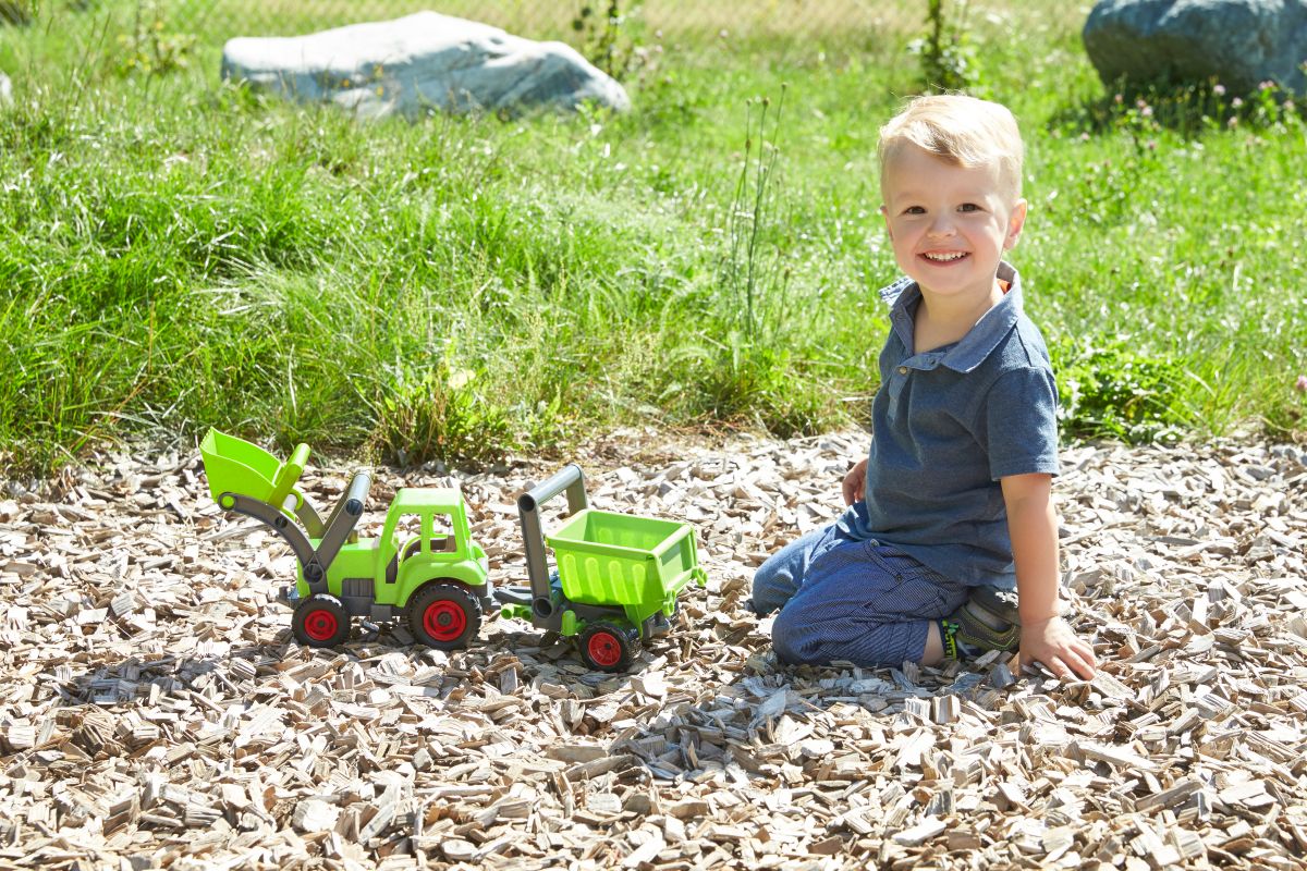 LENA Eco Actives Traktor grün (Kunststoff-Holz-Gemisch)