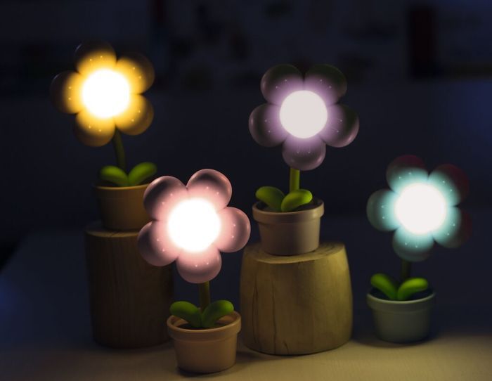 Mini-Blumenlampe Frühlingszauber (verschiedene Designs, 1 Stück)