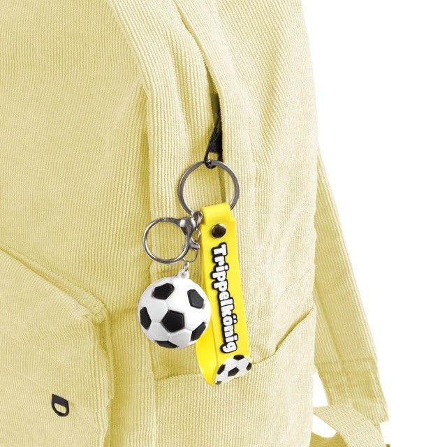 TAKE ACTION Schlüsselanhänger Fusball (unterschiedliche Designs, 1 Stück)