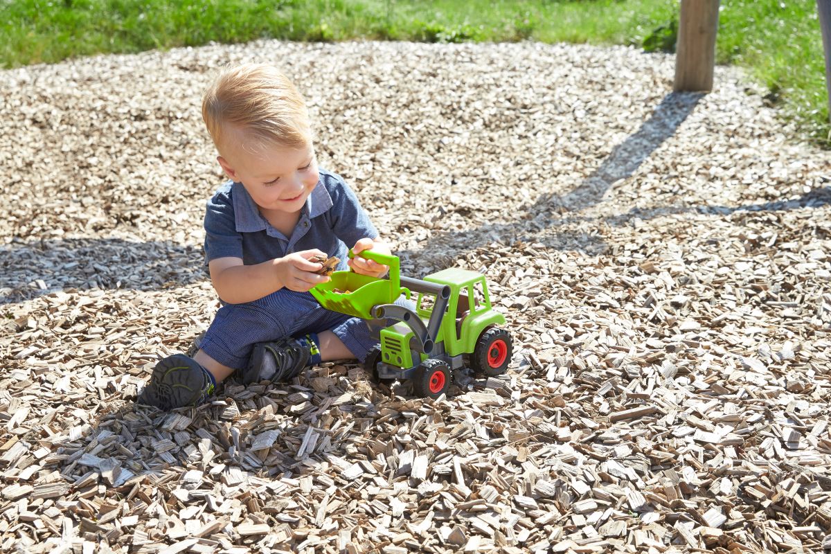 LENA Eco Actives Traktor grün (Kunststoff-Holz-Gemisch)