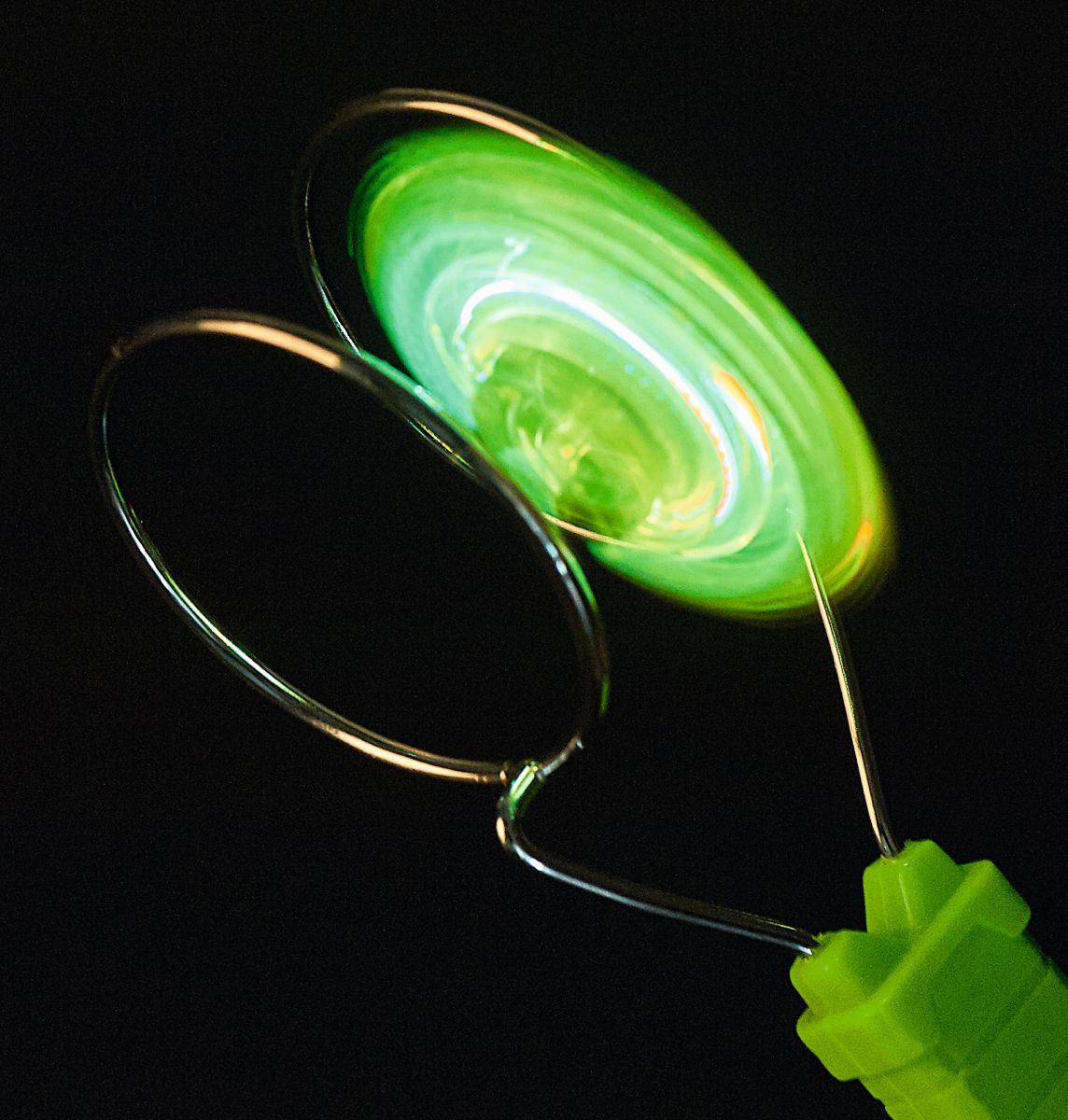 PhänoMINT Leuchtender LED-Magnetkreisel (verschiedene Farben, 1 Stück) - Moses