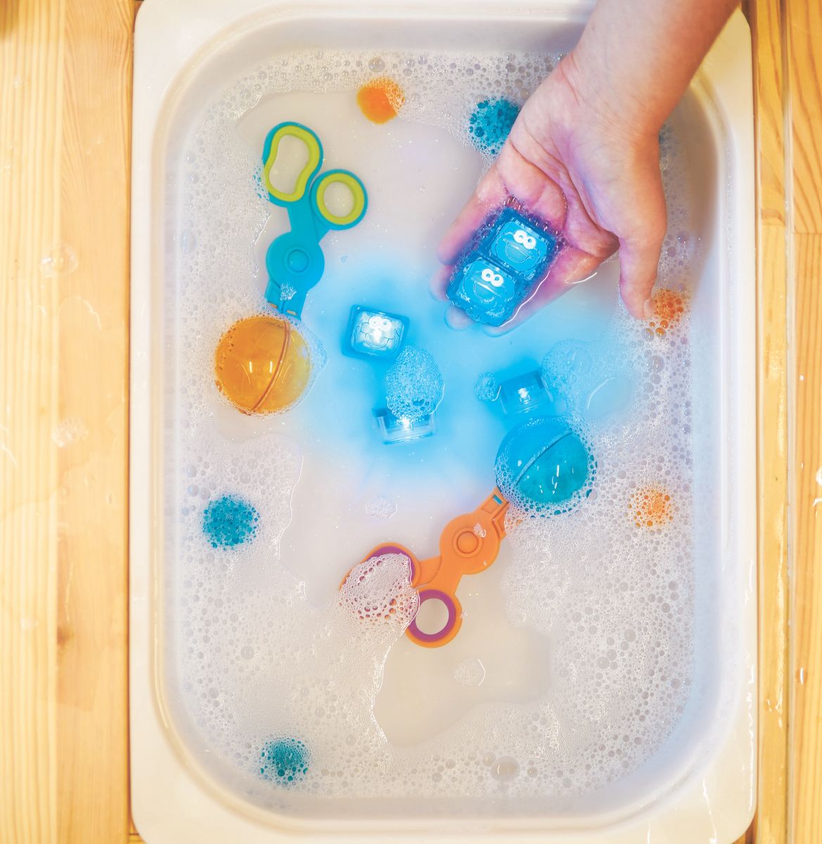 Glo Pals Leuchtende Badewürfel Krümelmonster (4er Set)