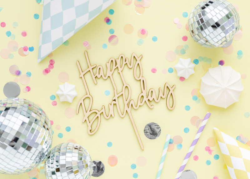 Caketopper aus Holz "Happy Birthday" - Party Deco