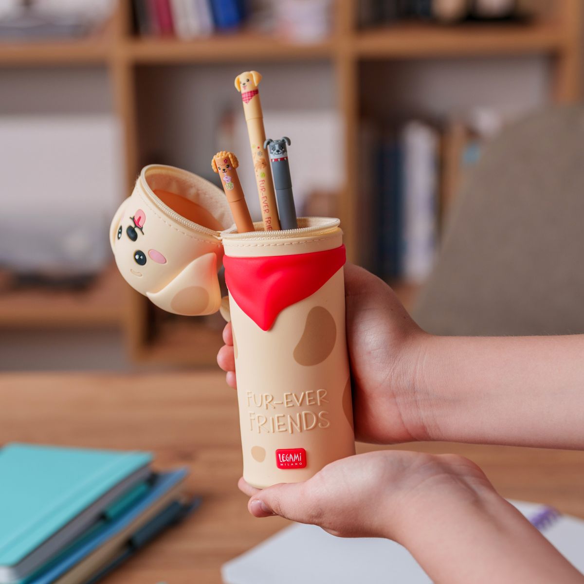 Kawaii Mäppchen aus Silikon Golden - Legami